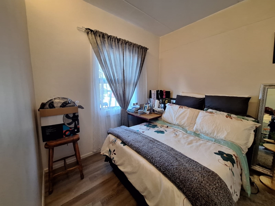 2 Bedroom Property for Sale in Ottery Western Cape